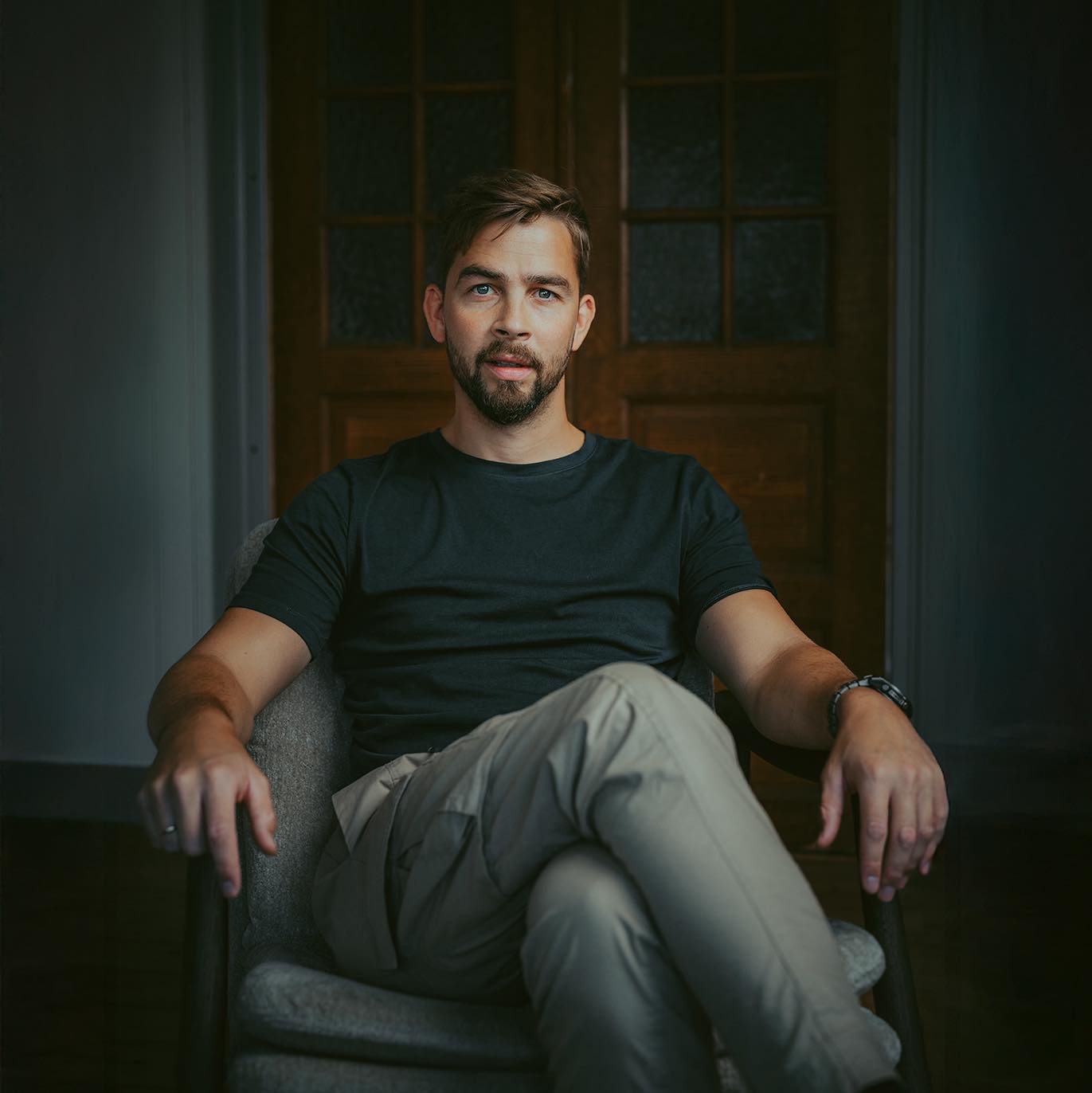 logo Simon Almås Multimedia